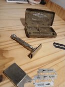 3Л# Бритва військова старовинна Gilette виробництва USA