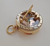 Кишеньковий латунний компас із сонячним годинником. Новий