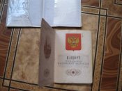 Розтин триколірної двоголової курки