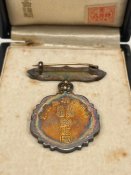 Знак спеціального члена імператорського фонду "SAISEIKAI". 1931 рік. Green Leaf