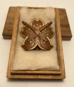 Знак відмінника стрільби з ручного кулемету Type-11. Знак 2-класу