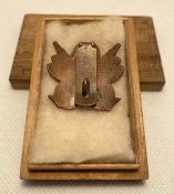 Знак відмінника стрільби з ручного кулемету Type-11. Знак 2-класу