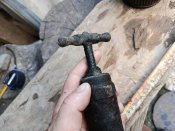 змащувальний шприц з нім.техніки