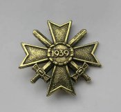 Крест за военные заслуги с мечами