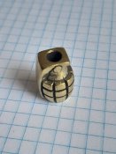 Бусина Граната