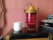 Фонарь для внутреннего освещения кают,...
