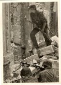 44 W-SSMG34team02.jpg
