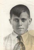 Плужников Алексей  Егорович.1923-1942г..jpg