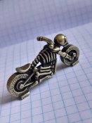 Мотоцикл Скелет