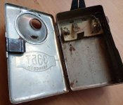 Старий фонарик