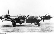 Bundesarchiv_Bild_146-1989-039-16A_2C_Schwerer_Bomber_Me_264.jpg