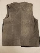 Жилет шкіряний 48