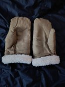 Армійські рукавиці.