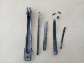 Подавальний механізм