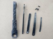 Подавальний механізм