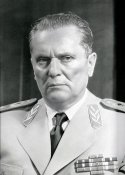 Josip_Broz_Tito_uniform_portrait.jpg