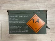 Металевий герметичний ящик