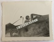 Jagdflieger mit Zigarre in Focke Wulf 190.JPG