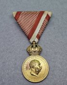 Медаль за військові заслуги "Signum Laudis" 1...