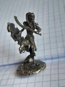 Мумія воїн з щитом