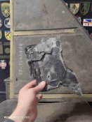 Уламок "Шахеда" з малюнком.