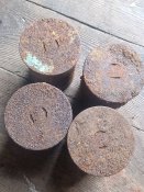 Пушечные гильзы.