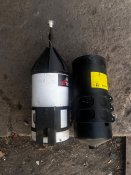 Дві катушки оптоволокна