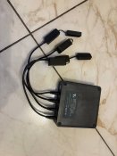 Зарядна станція для баток