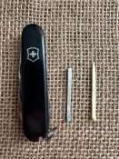 Ніж  Victorinox Tinker