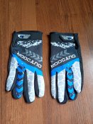 Захисні рукавиці