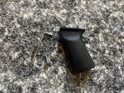 Продам пістолетне руківʼя Magpul MOE для АК