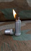 Алюминиевая «траншейная» зажигалка.