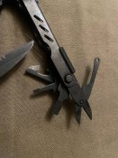 Мультитул Gerber Black oxide (USA).