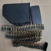 Кулеметна стрічка з гільзами 5.56х45 та...