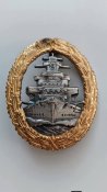Денацифицированный знак «Член команды...