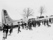 B-17G_Flying_Fortress_390_BG_Crash_Near_Steinbourg_France_1945_44-8151.jpg