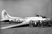 B-17G_Flying_Fortress_303_Bomb_Group_Crash_1944_42-97622.jpg