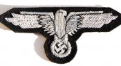 Sleeve Eagles Officer - machine.jpg