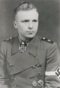 Gerd_Hein_of_the_SS-HJ_in_the_very-rare_double-breasted_tunic.jpg