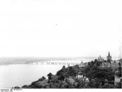 Bundesarchiv_Bild_146-2005-0071%2C_Kiew%2C_Blick_auf_den_Dnjepr.jpg