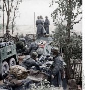 SS Totenkopf Division Russland koloriert.jpg
