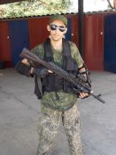 apKJgAhy29A[1].jpg