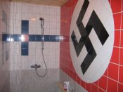 02 свастика .jpg