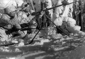 11782_Alpini sciatori in alta montagna appostati nell'inverno 1941.jpg