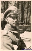 Wehrmacht_officer_with_pipe.jpg