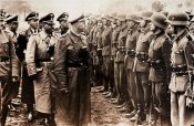 Himmler_14Division_Galizien_Neuhammer.jpg