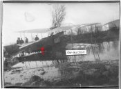 Flugzeug mit Aufschrift.JPG