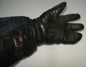2_GermanGloves_6.jpg
