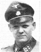 35th_SS-Standartenfuhrer_Rudiger_Pipkorn_arrumtamsq.jpg
