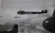 Bomber Dornier Fliegerstaffel England.JPG